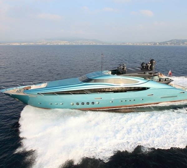 Yacht BLUE ICE, Palmer Johnson Yachts CHARTERWORLD Luxury Superyacht Charters